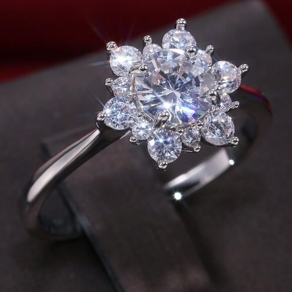 💍 Sweet Round Flower Pure Zircon Thin Silver Dainty Ring for Women, VIP385 - Picture 1 of 6